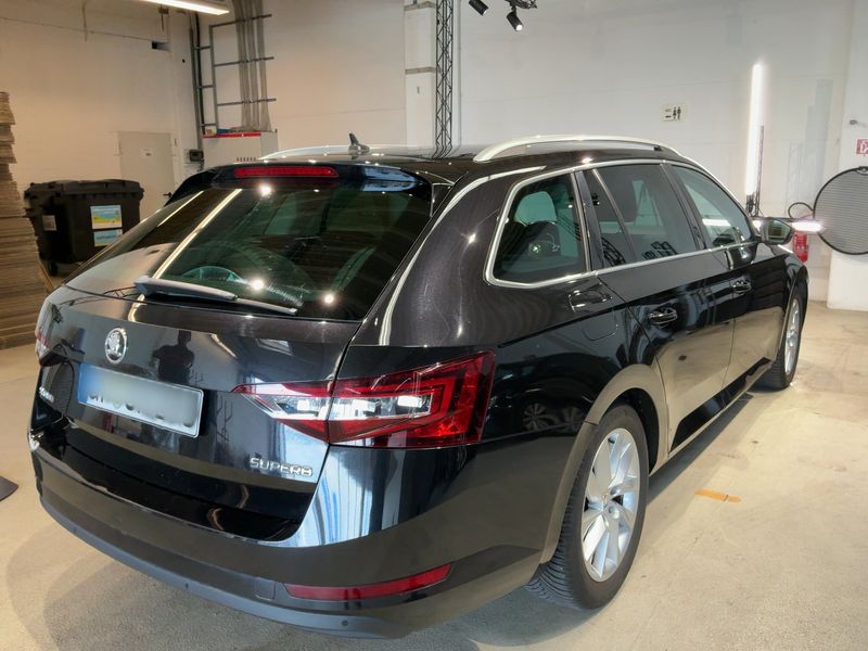 Skoda Superb 2.0 TDI Style 2016 – снимка 8