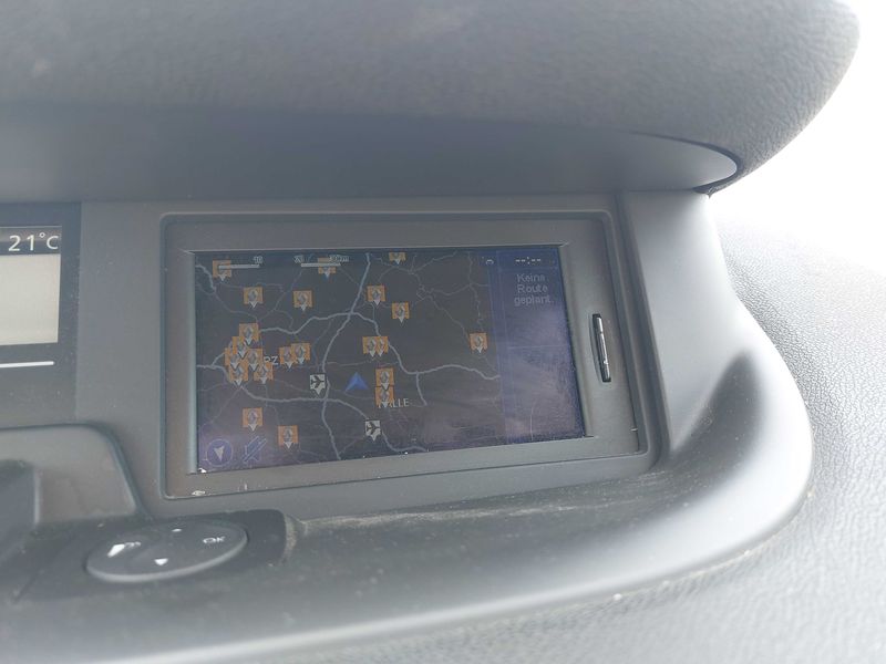 Renault Scenic 2.0 Dynamique — zdjęcie 13