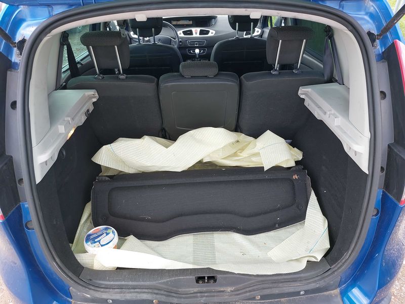 Renault Scenic 2.0 Dynamique — zdjęcie 9