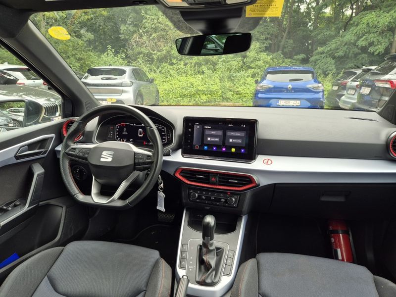 Seat Arona 1.0 TSI FR — zdjęcie 7