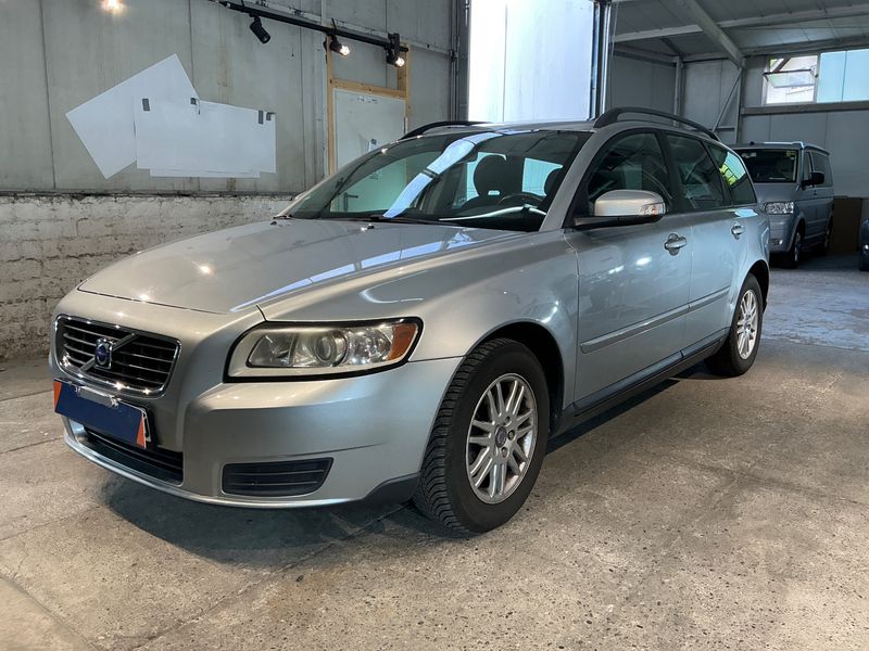 Volvo V50