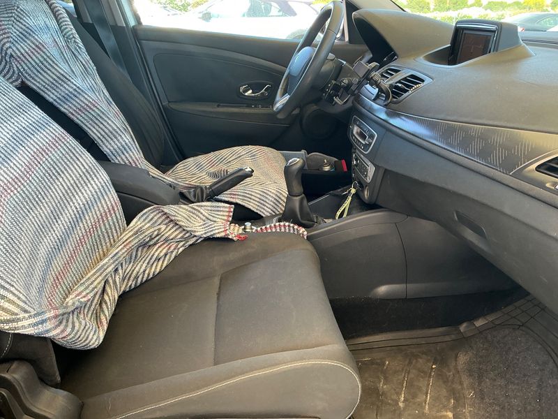 Renault Megane 1.5 dCi Business — zdjęcie 3