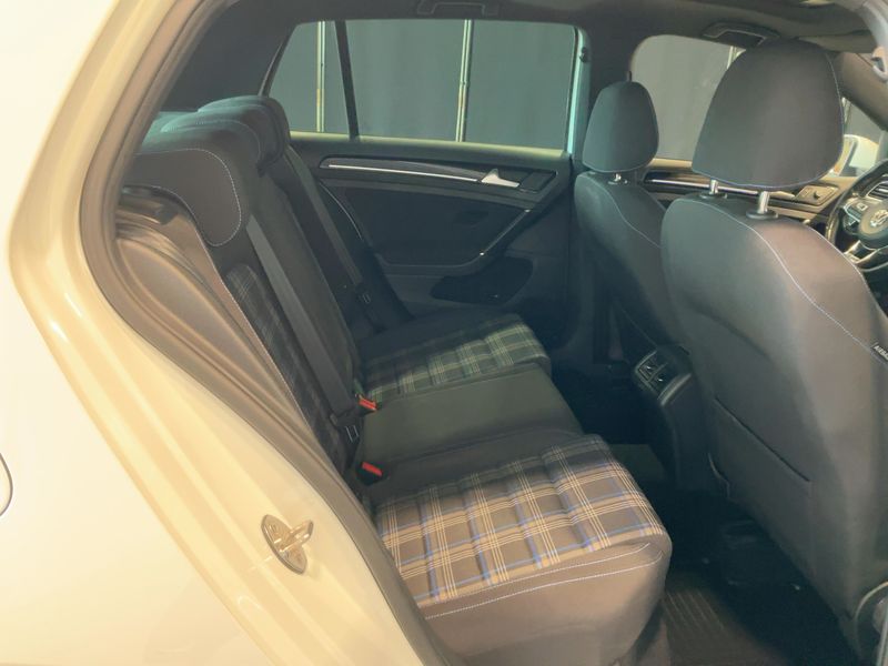 Volkswagen Golf VII 1.4 GTE 2016 – снимка 20
