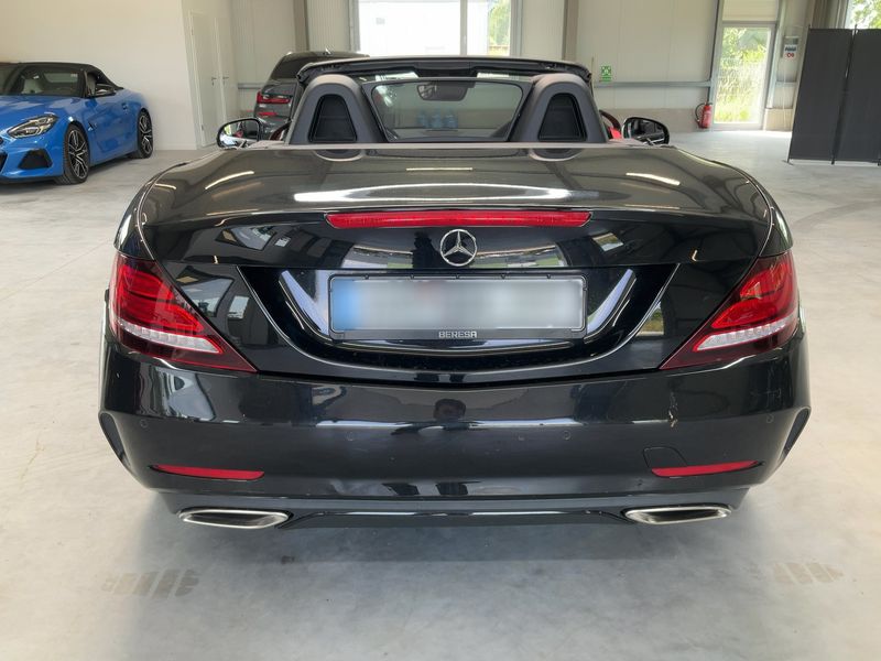 Mercedes-Benz SLC-Klasse SLC 200 CGI AMG Line — zdjęcie 5