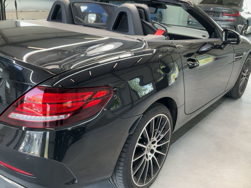 Mercedes-Benz SLC-Klasse SLC 200 CGI AMG Line — zdjęcie 6