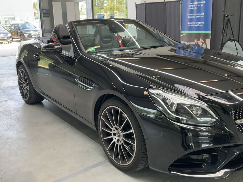 Mercedes-Benz SLC-Klasse SLC 200 CGI AMG Line — zdjęcie 8