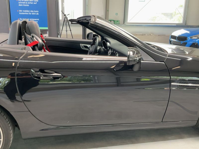 Mercedes-Benz SLC-Klasse SLC 200 CGI AMG Line — zdjęcie 7