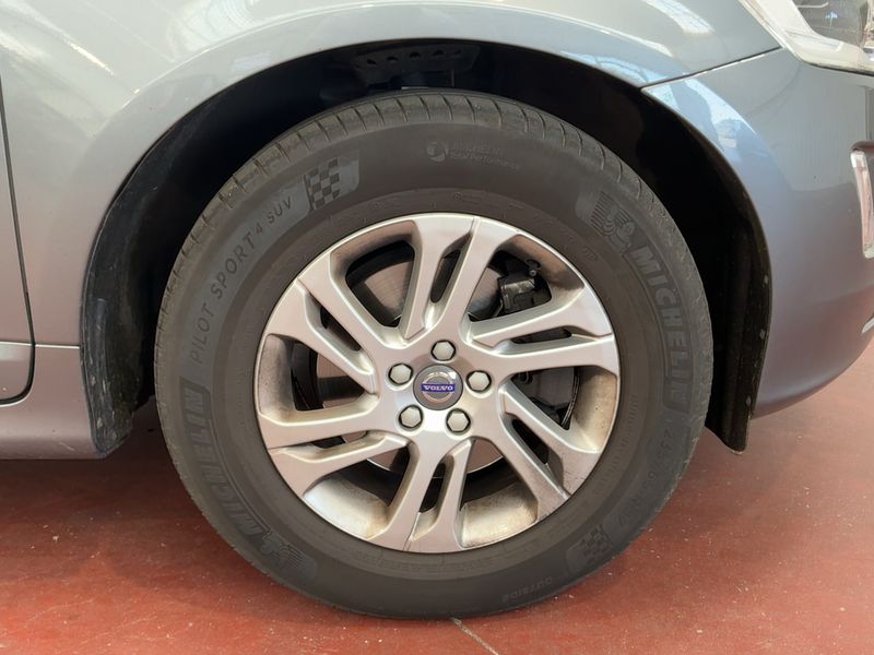 Volvo XC60 2.4 D4 Momentum AWD 2015 – снимка 11