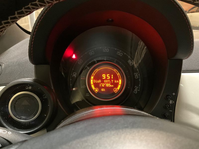 Abarth 500 1.4 Turbo — zdjęcie 13