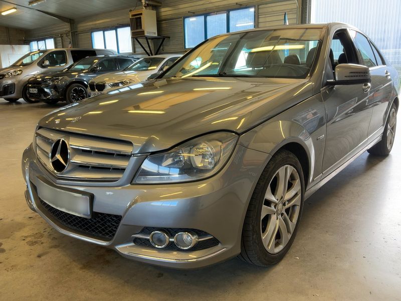 Mercedes-Benz C-Klasse C 180 CDI BlueEfficiency Avantgarde
