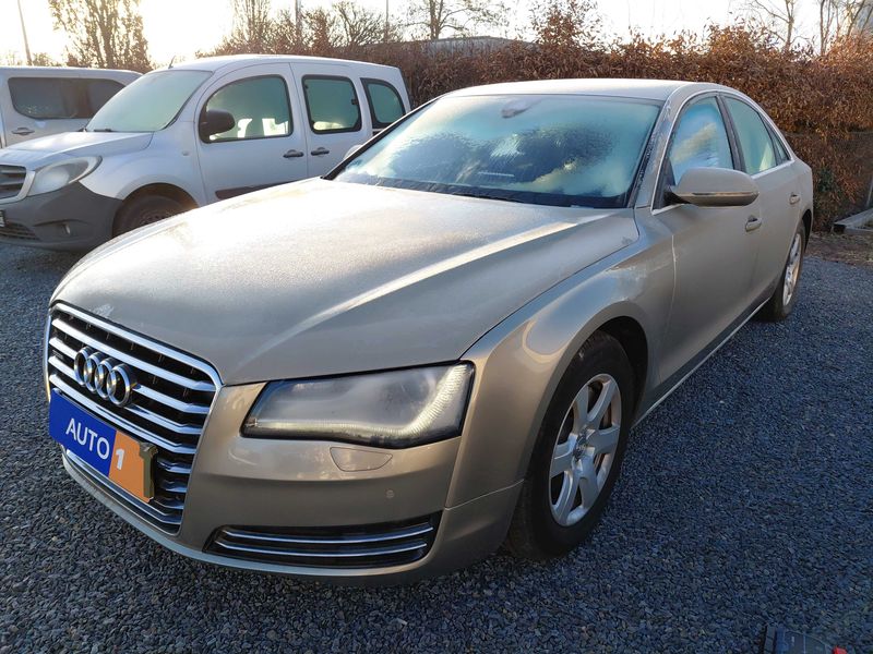 Audi A8 3.0 V6 TDI quattro