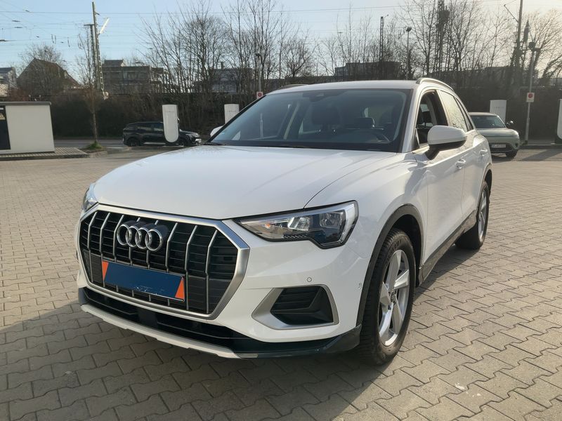 Q3 35 TFSI Advanced