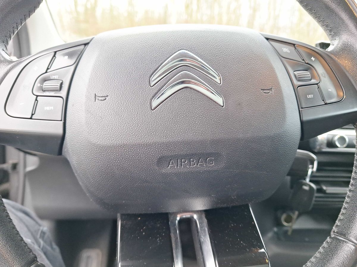 Citroen C4 2017 — photo 49