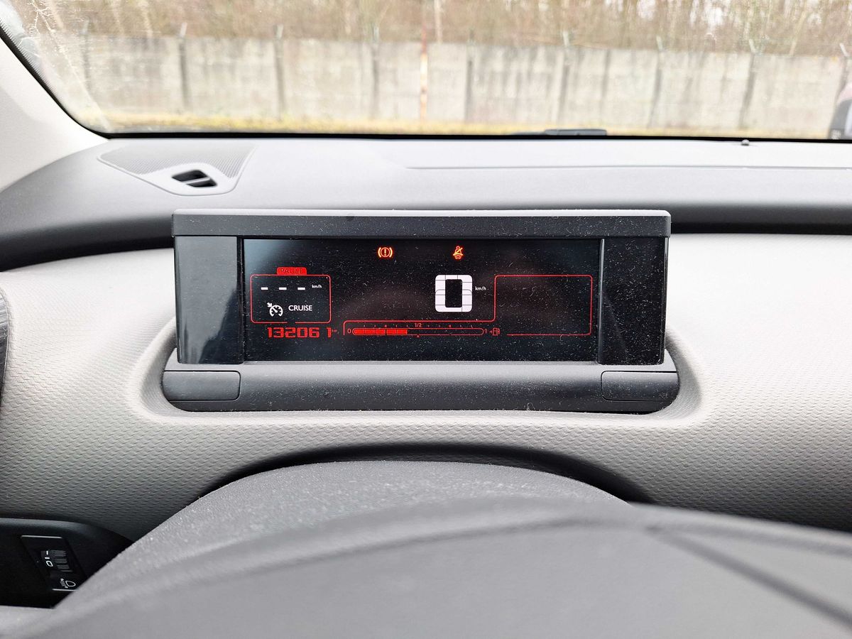 Citroen C4 2017 — photo 13