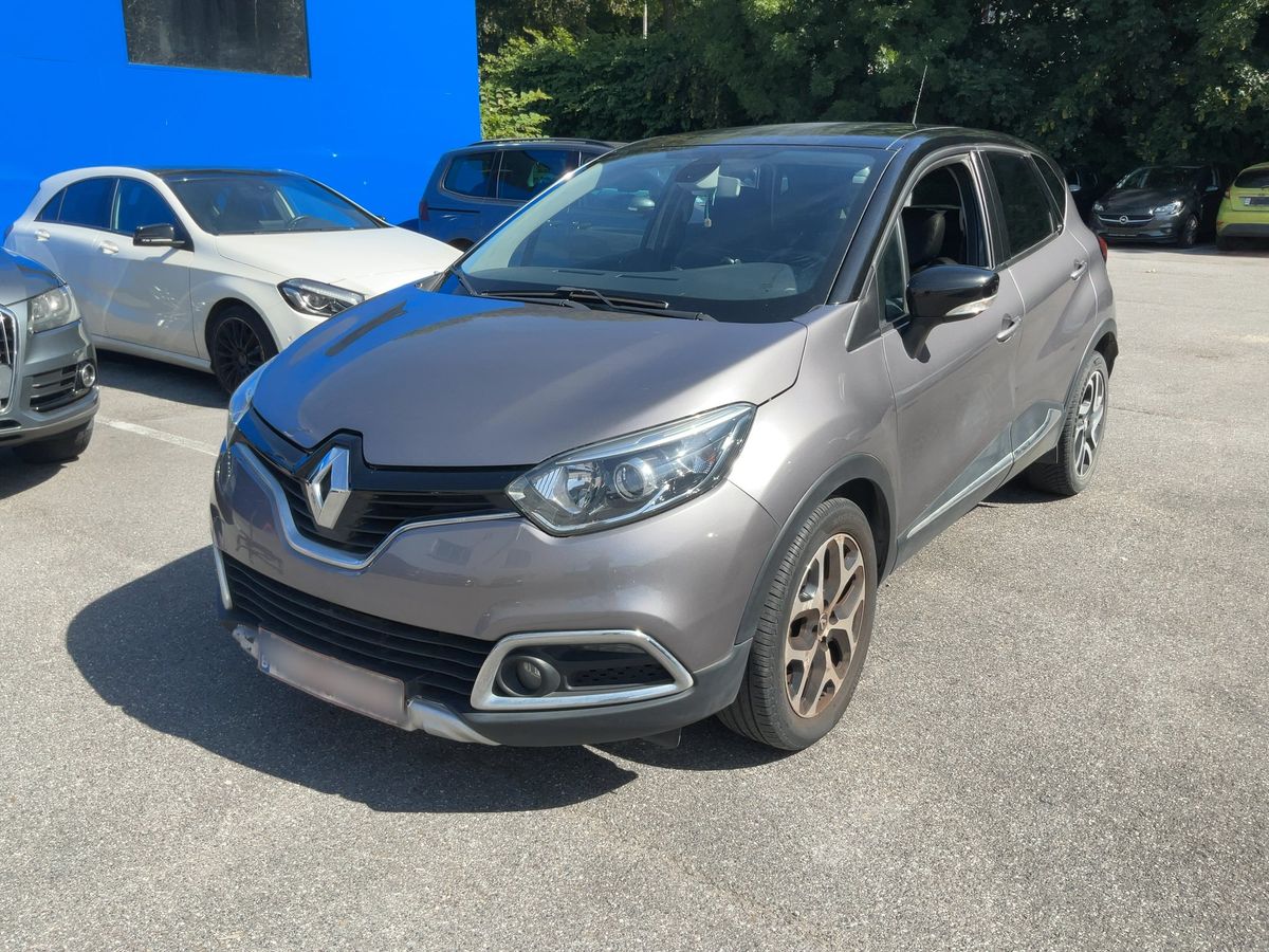 Renault Captur 2017 — photo 1