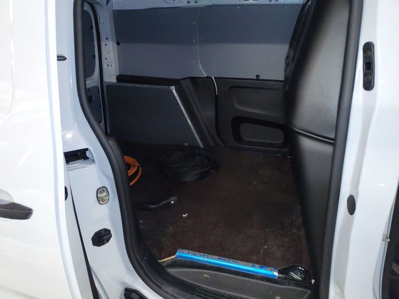 Toyota ProAce City electric drive 100 kW Combi L1 GX — zdjęcie 13