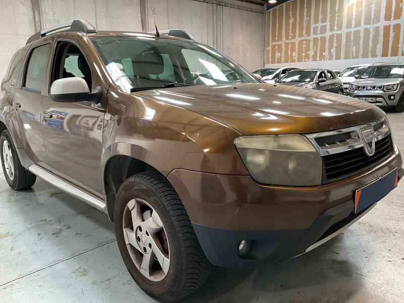 Dacia Duster 1.5 dCi Prestige 4x4 — zdjęcie 8