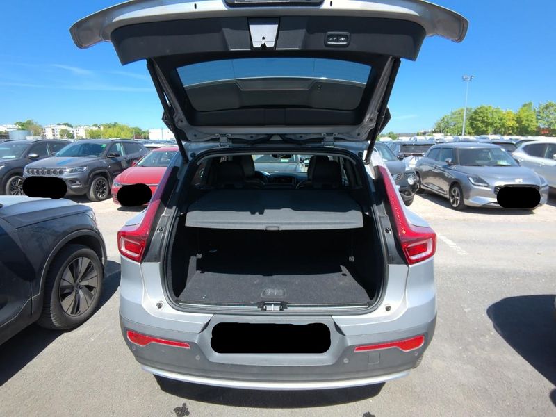 Volvo XC40 1.5 T5 Recharge Plug-in Hybrid Ultimate 2WD — zdjęcie 4