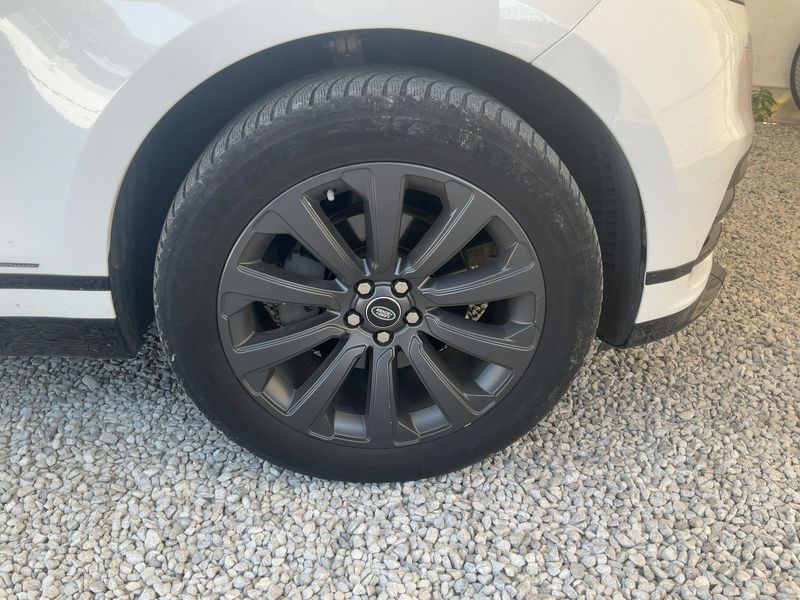 Land Rover Range Rover Velar 2.0 Diesel R-Dynamic 2019 – снимка 11