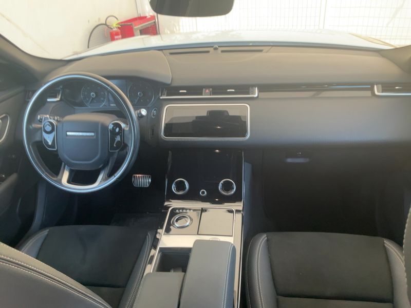 Land Rover Range Rover Velar 2.0 Diesel R-Dynamic 2019 – снимка 17