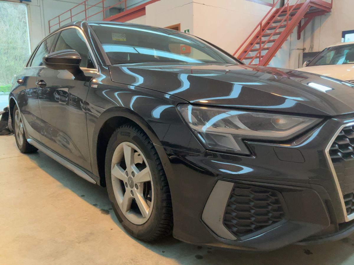 Audi A3 2021 — photo 13