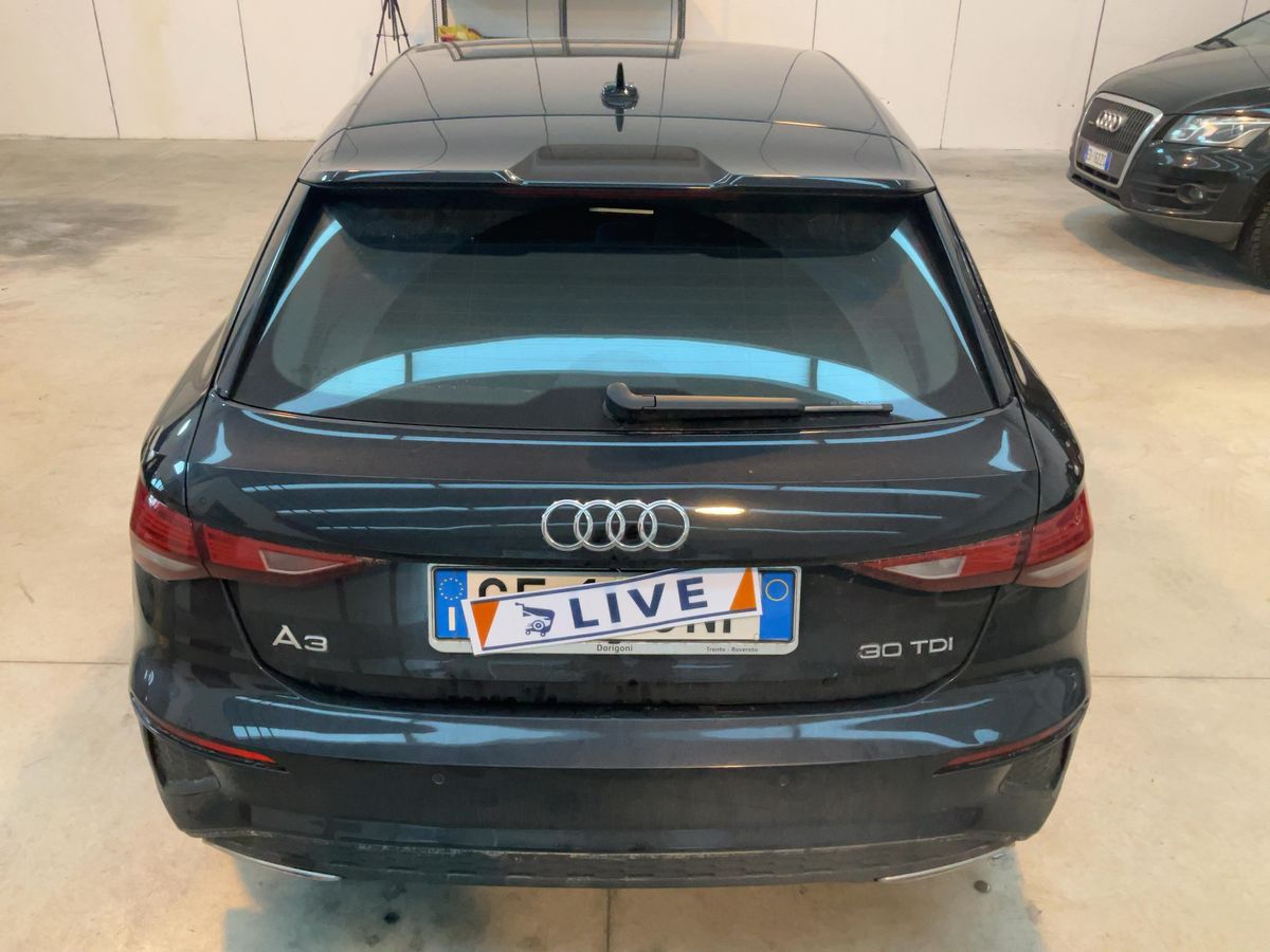 Audi A3 2021 — photo 8