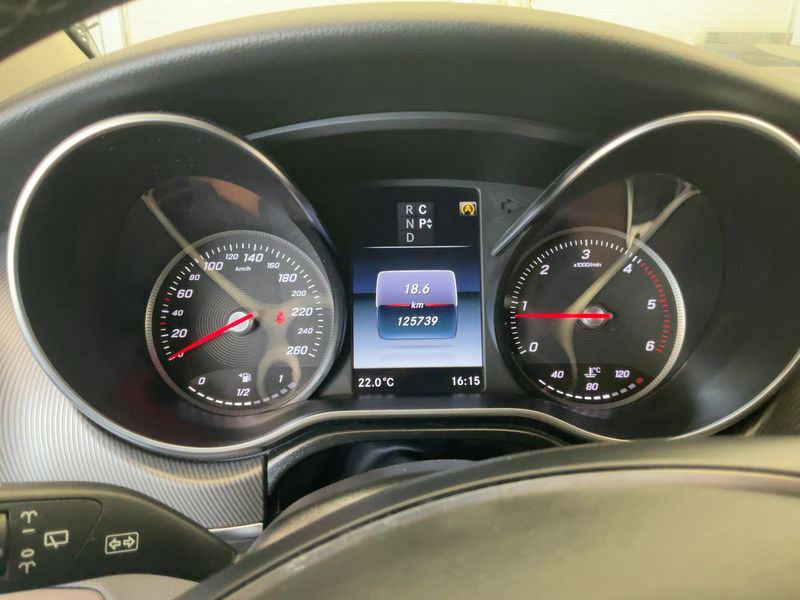 Mercedes-Benz V-Klasse V 250 d lang BlueTEC Edition — zdjęcie 13