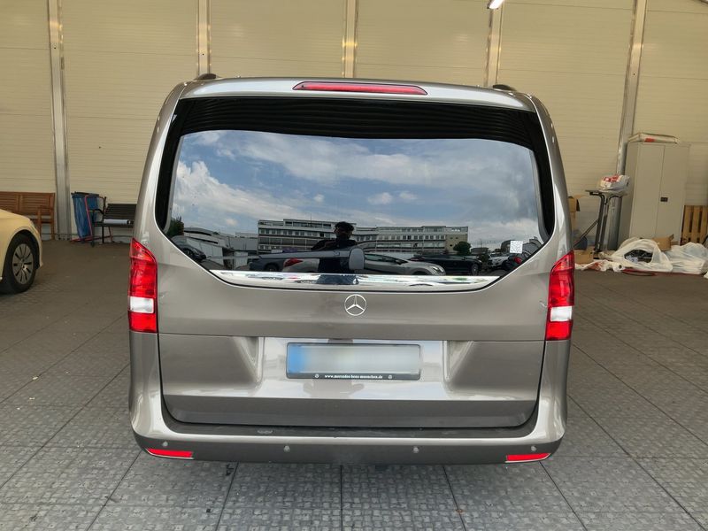 Mercedes-Benz V-Klasse V 250 d lang BlueTEC Edition — zdjęcie 5