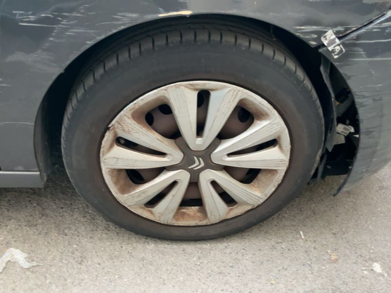 Citroen C3 1.4 HDi Selection 2015 – снимка 11