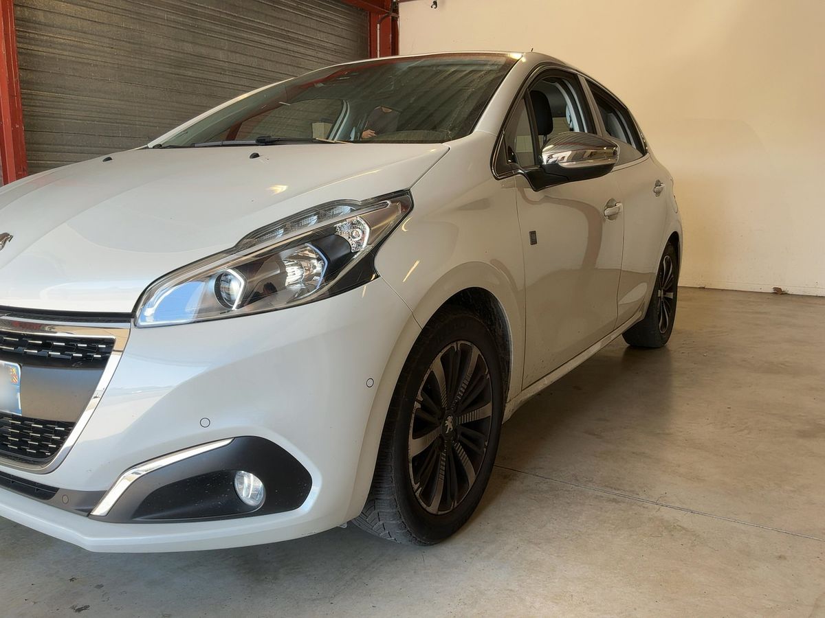 Peugeot 208 d'occasion
