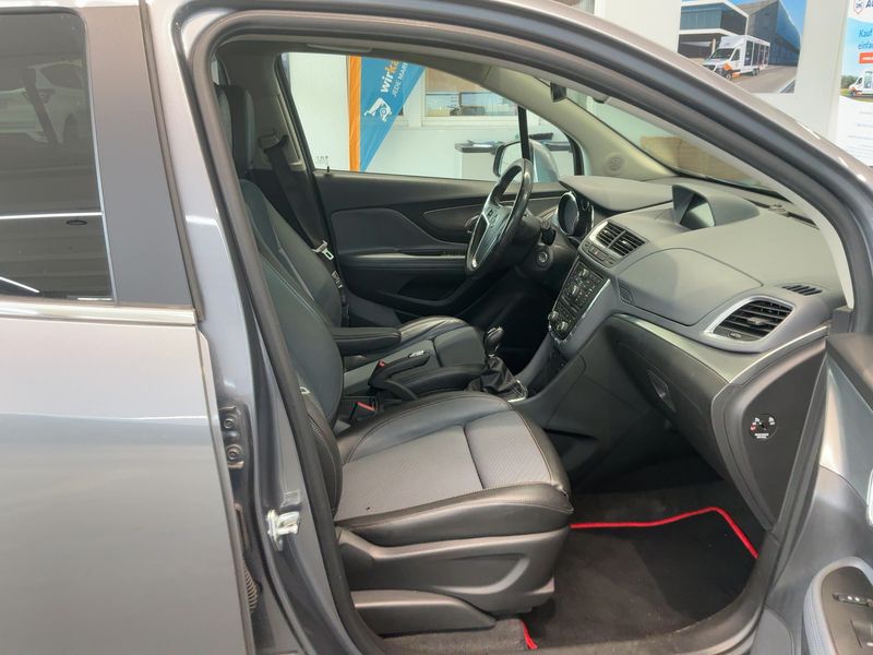 Opel Mokka 1.7 CDTI Innovation ecoFlex — zdjęcie 11