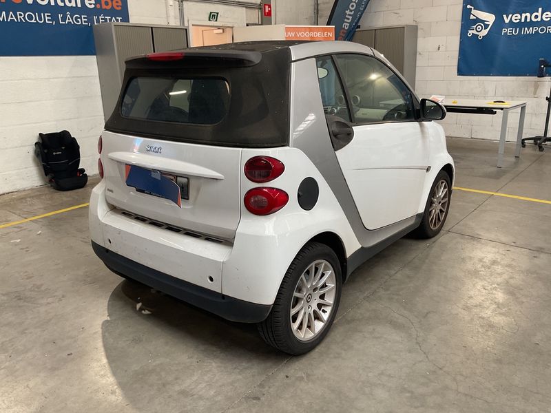 Smart fortwo 1.0 Basis passion — zdjęcie 2