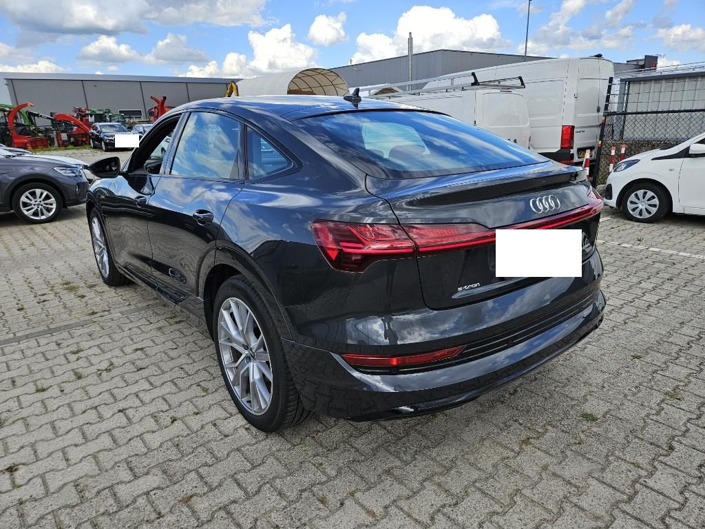 Audi e-tron 55 quattro advanced