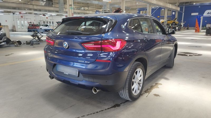 BMW X2 sDrive 18d — zdjęcie 6