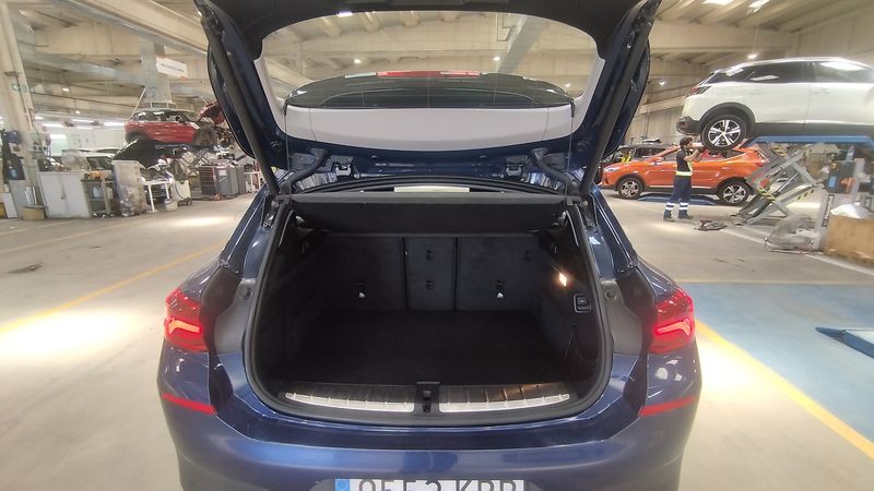 BMW X2 sDrive 18d — zdjęcie 10