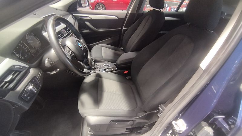 BMW X2 sDrive 18d — zdjęcie 11