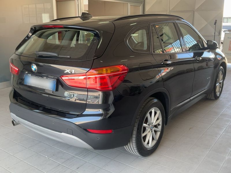BMW X1 sDrive 18d Advantage 2017 – снимка 8