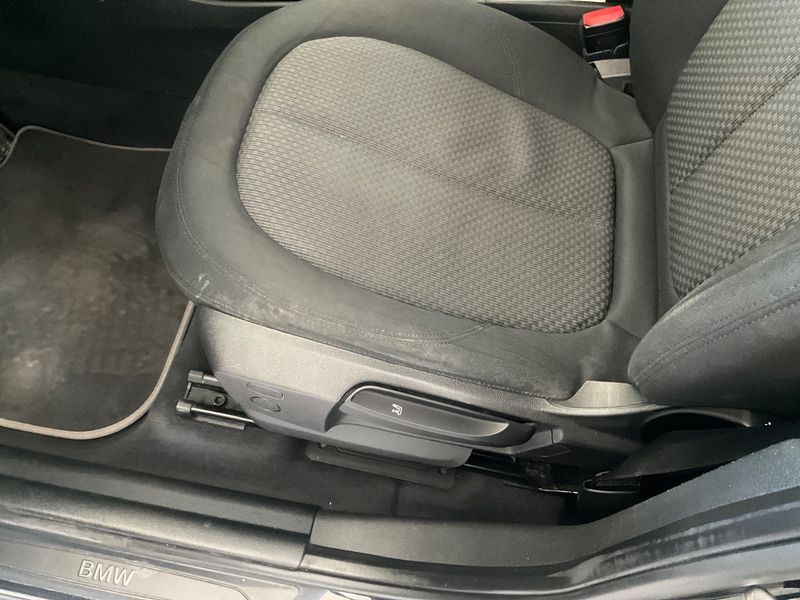 BMW X1 sDrive 18d Advantage 2017 – снимка 21