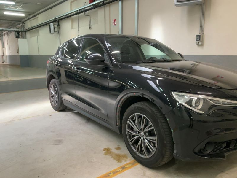 Alfa Romeo Stelvio 2.2 JTDM Business Q4 — zdjęcie 8