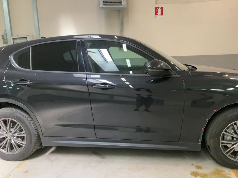 Alfa Romeo Stelvio 2.2 JTDM Business Q4 — zdjęcie 7