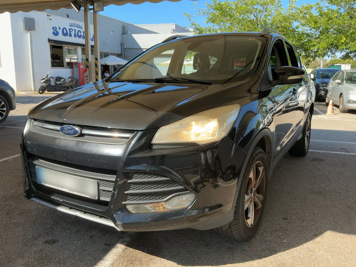 Ford Kuga 2014 — photo 1
