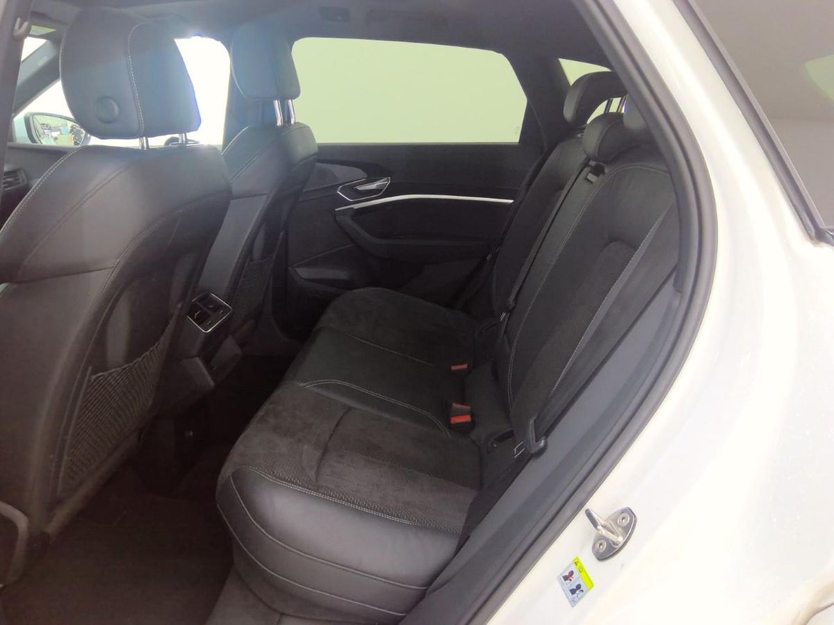 Audi e-tron d'occasion