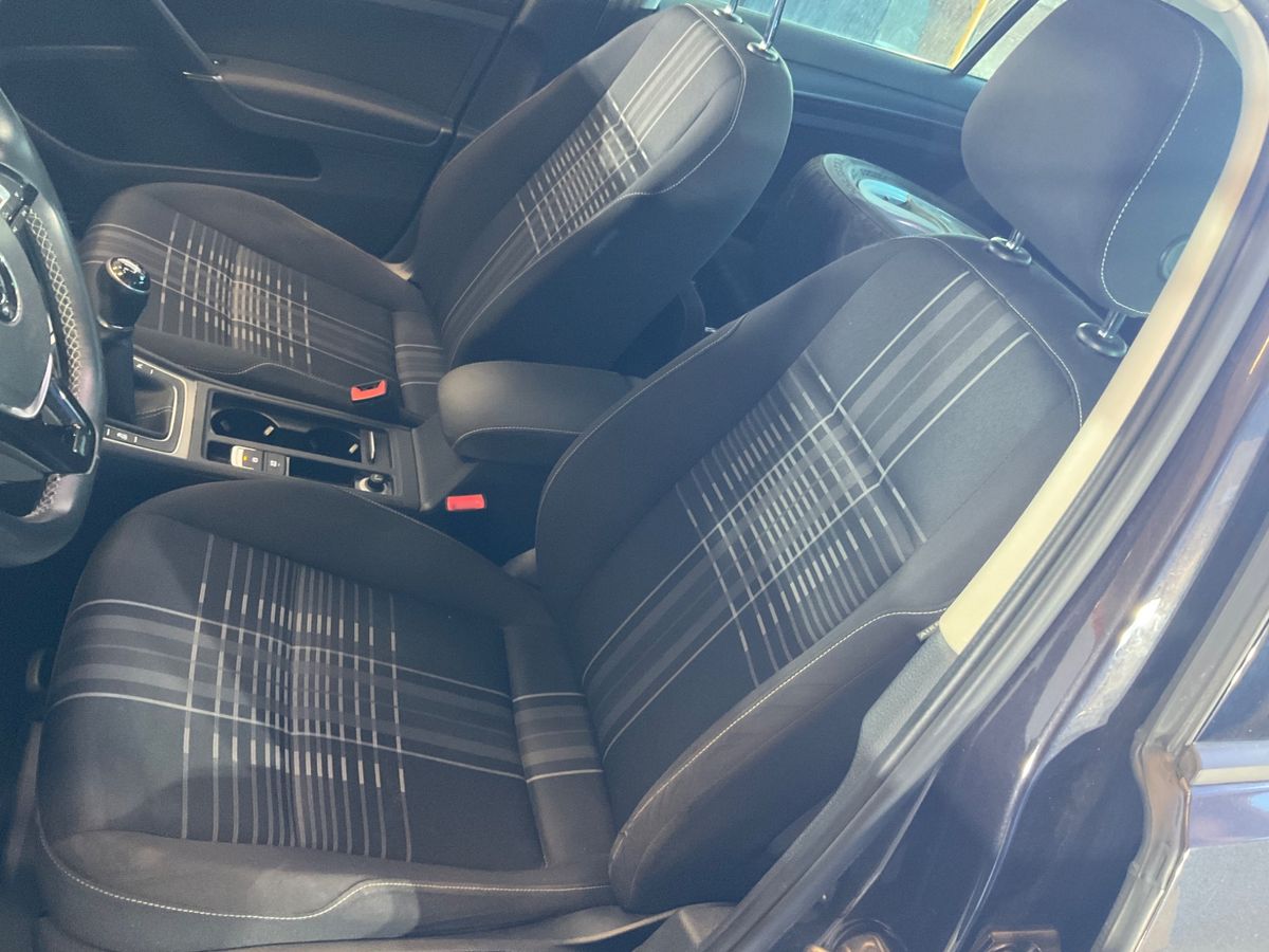Volkswagen Golf 2015 — photo 51
