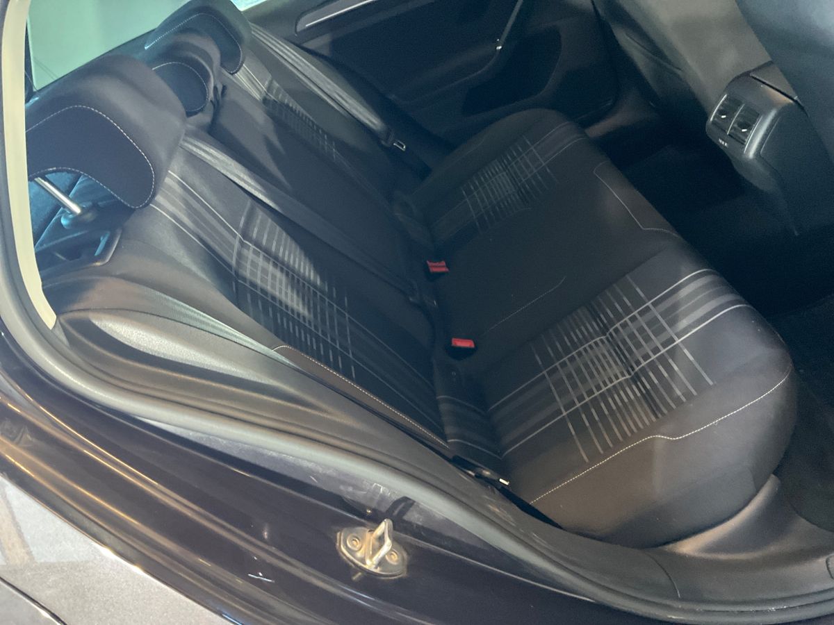 Volkswagen Golf 2015 — photo 54