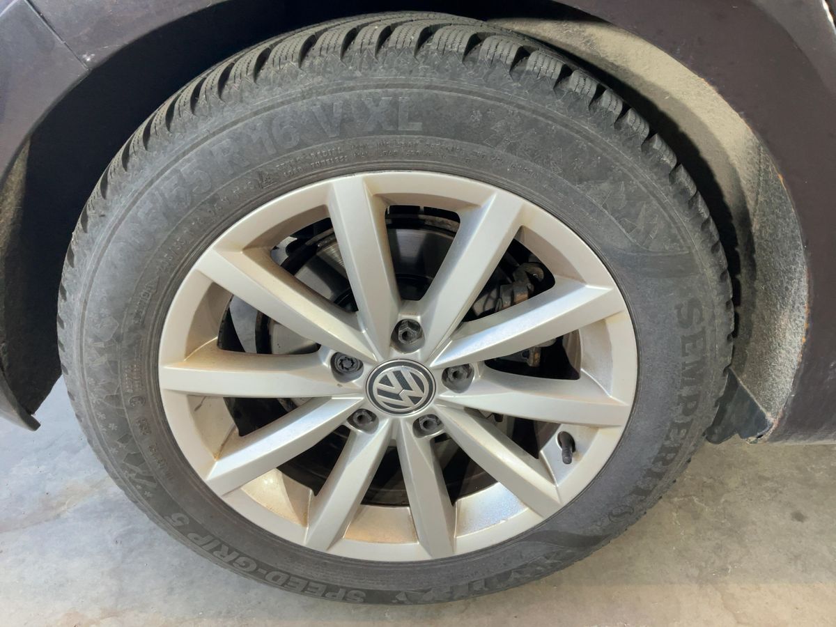 Volkswagen Golf 2015 — photo 10