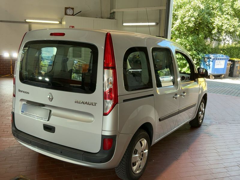 Renault Kangoo 1.5 dCi Energy Experience — zdjęcie 6