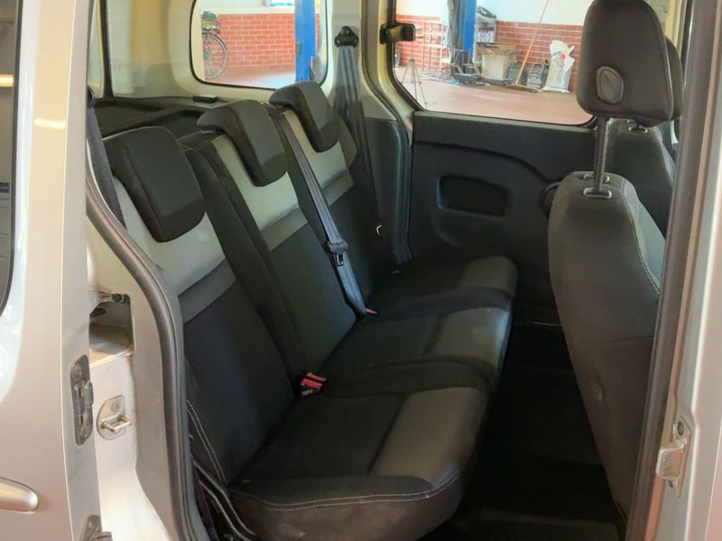 Renault Kangoo 1.5 dCi Energy Experience — zdjęcie 14
