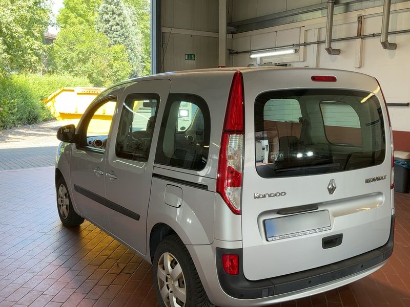 Renault Kangoo 1.5 dCi Energy Experience — zdjęcie 3