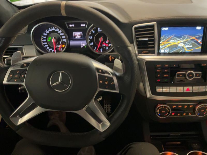 Mercedes-Benz M-Klasse ML 63 AMG 2015 – снимка 17