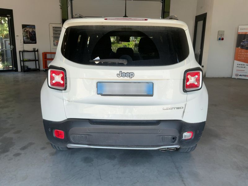 Jeep Renegade 1.6 M-Jet Limited FWD — zdjęcie 5